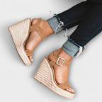 Elizabeth - Stylish Women's Shoes with Belt